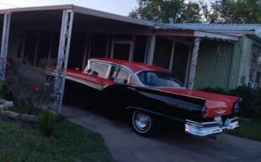 Ford-fairlane-500-1957-red-8