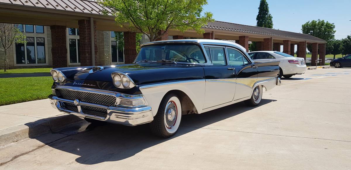 Ford-fairlane-500-1958-custom-12