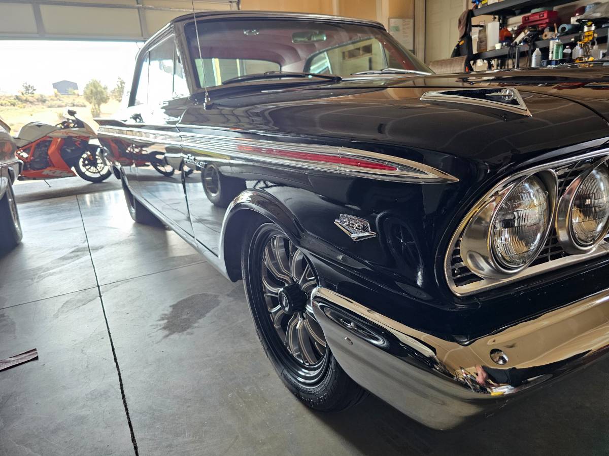 Ford-fairlane-500-1963-black-10