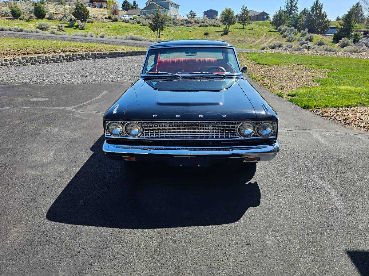 Ford-fairlane-500-1963-black-2