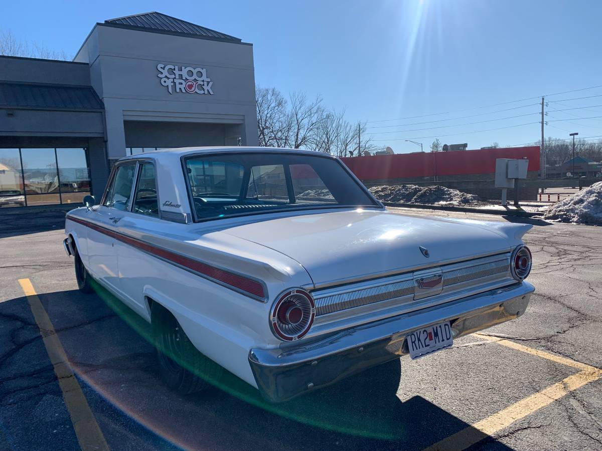 Ford-fairlane-500-1963-white-3
