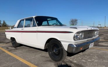 Ford-fairlane-500-1963-white-5