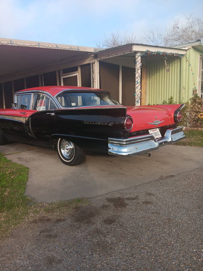Ford-fairlane-500-292-1957-red-53