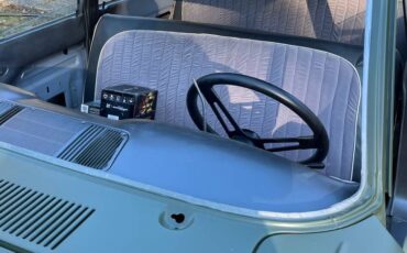 Ford-falcon-1962-green-11