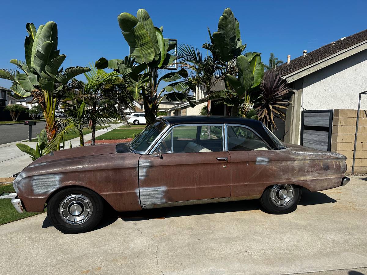 Ford-falcon-1962
