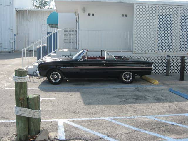 Ford-falcon-futura-1963-black-4