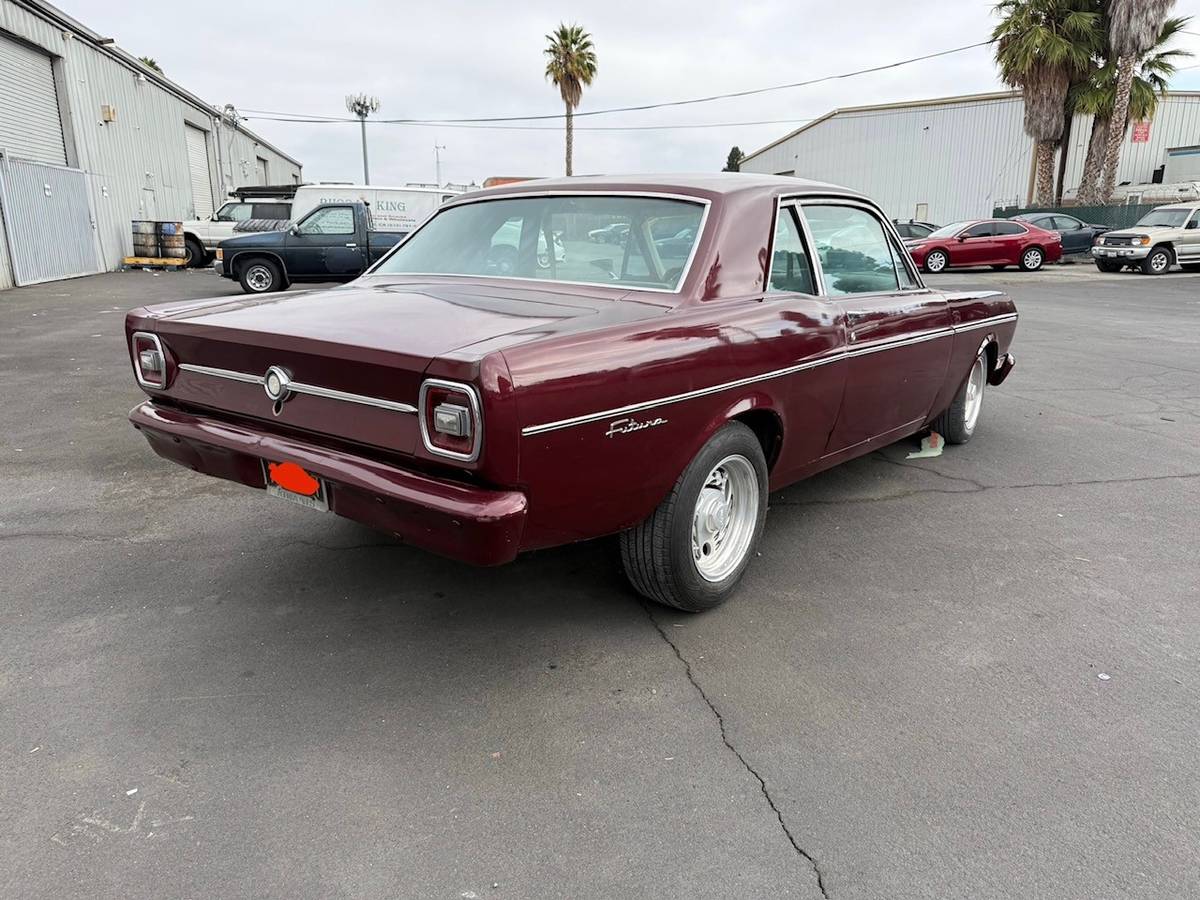 Ford-falcon-futura-1968-custom-2