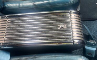 Ford-falcon-futura-convertible.-1963-white-12