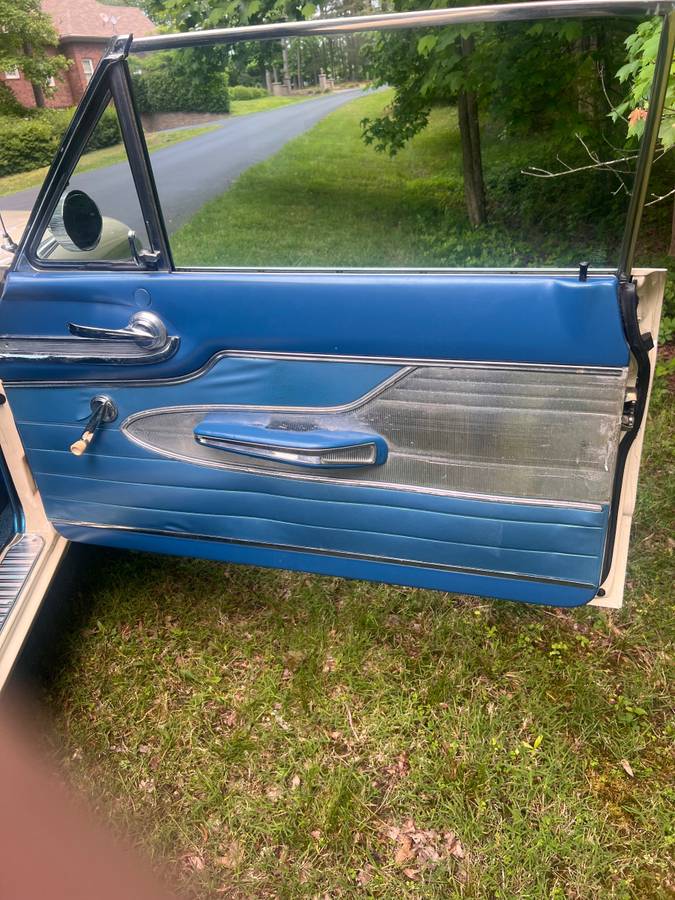 Ford-falcon-futura-convertible.-1963-white-17