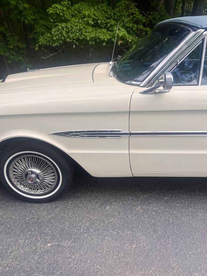 Ford-falcon-futura-convertible.-1963-white-19