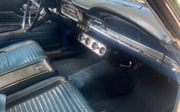 Ford-falcon-futura-convertible.-1963-white-21