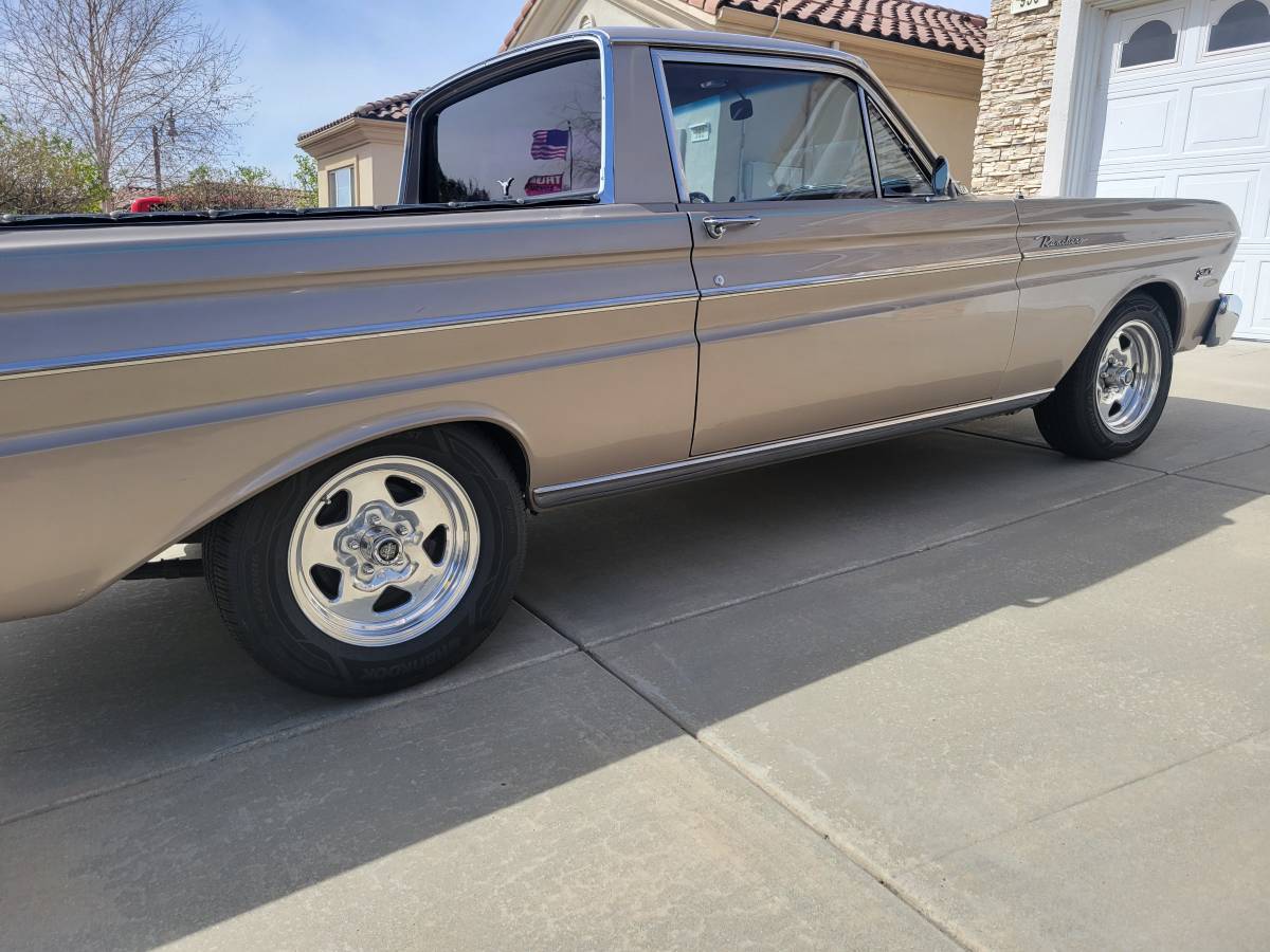 Ford-falcon-ranchero-1965-17