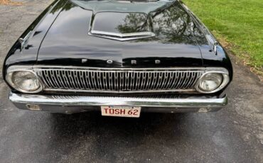 Ford-falcon-sedan-deluxe-trim-1962-black