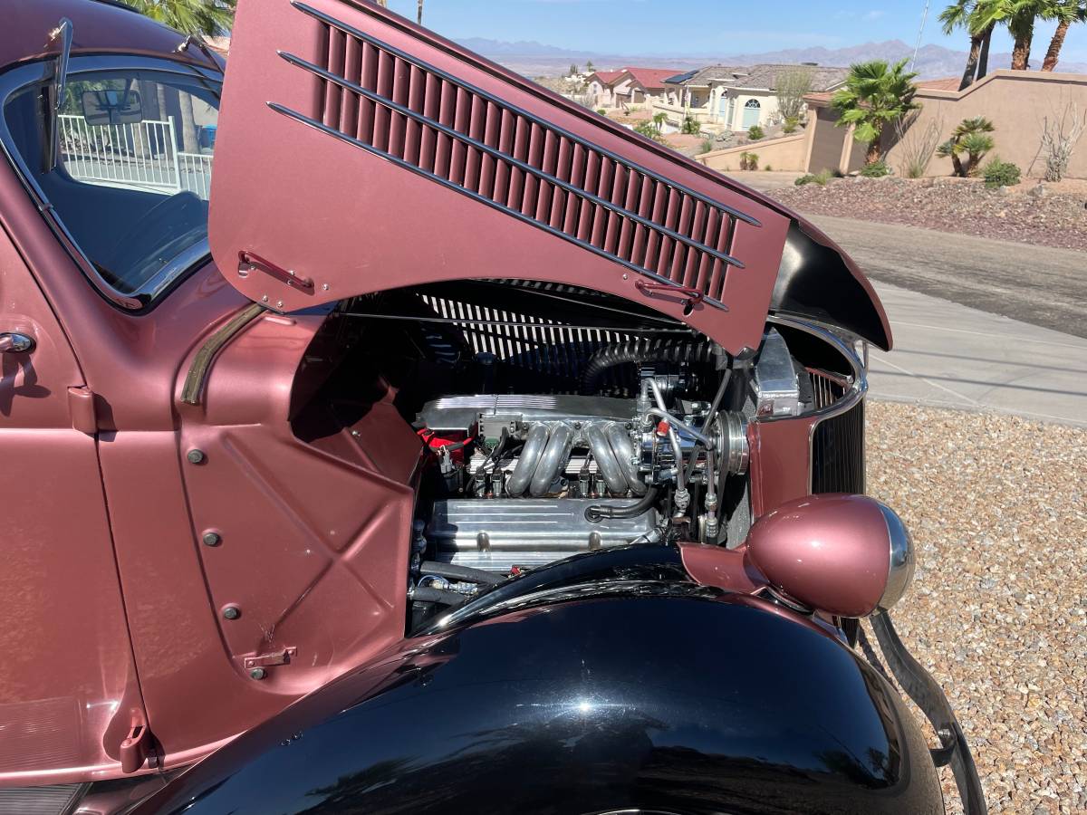Ford-four-door-1936-custom-5