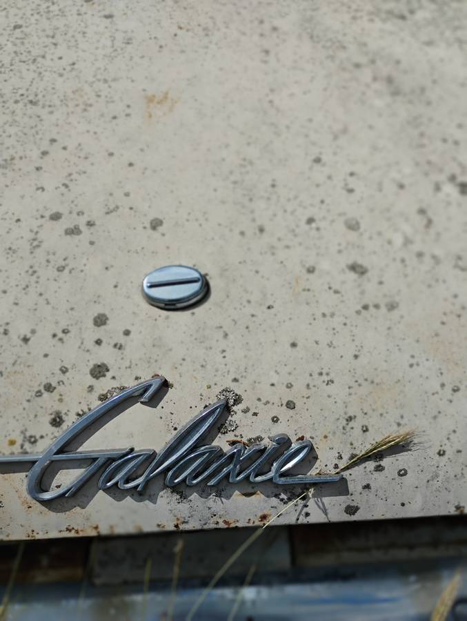 Ford-galaxie-1961-white-10