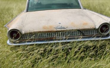 Ford-galaxie-1961-white-16
