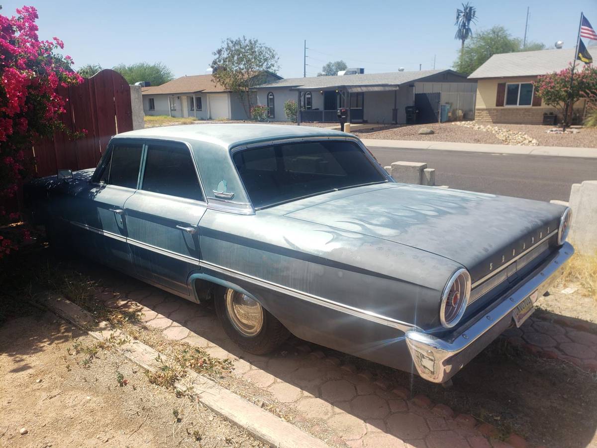 Ford-galaxie-1963-custom-3