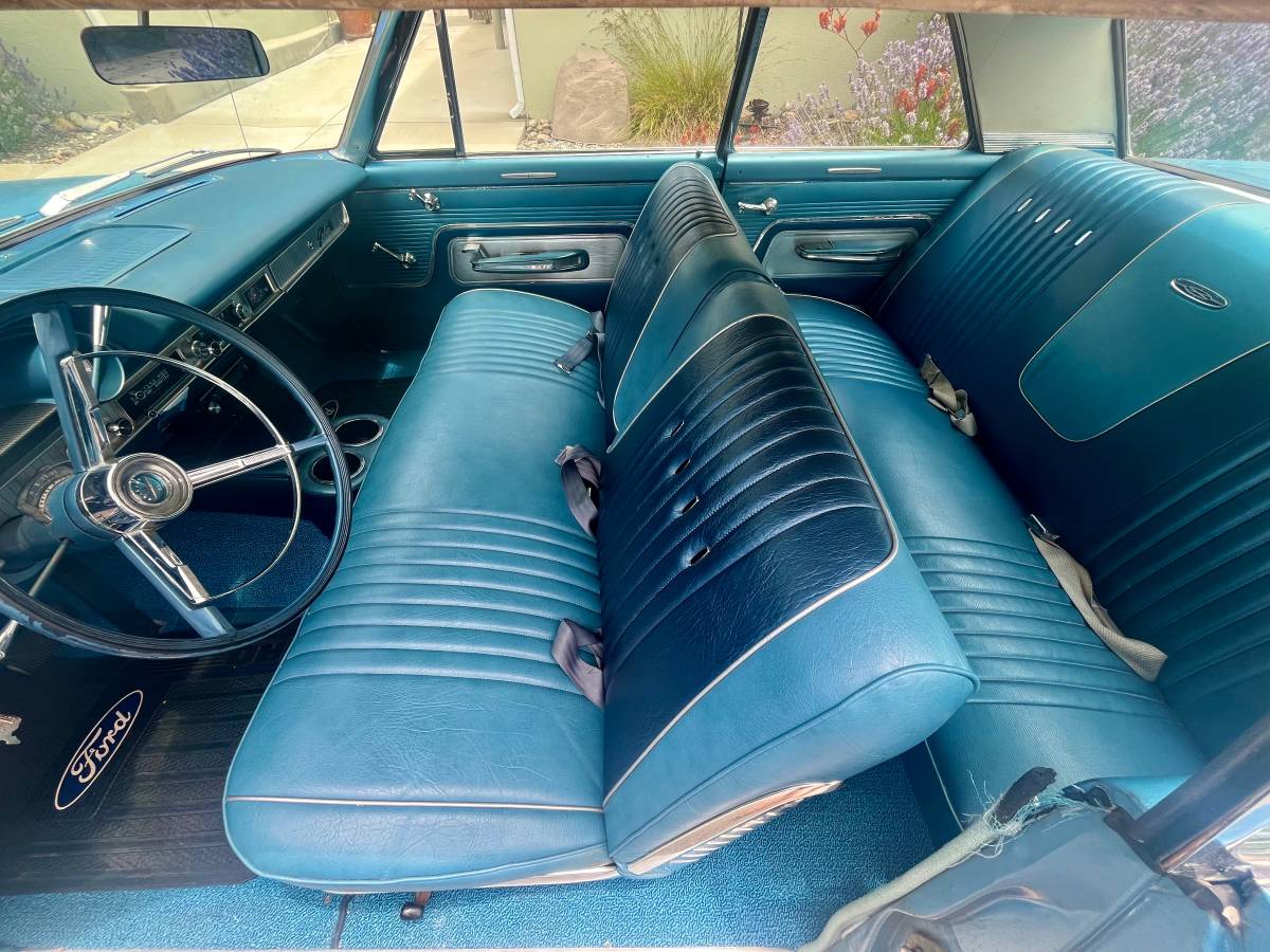 Ford-galaxie-500-1963-blue-10