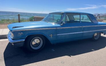 Ford-galaxie-500-1963-blue