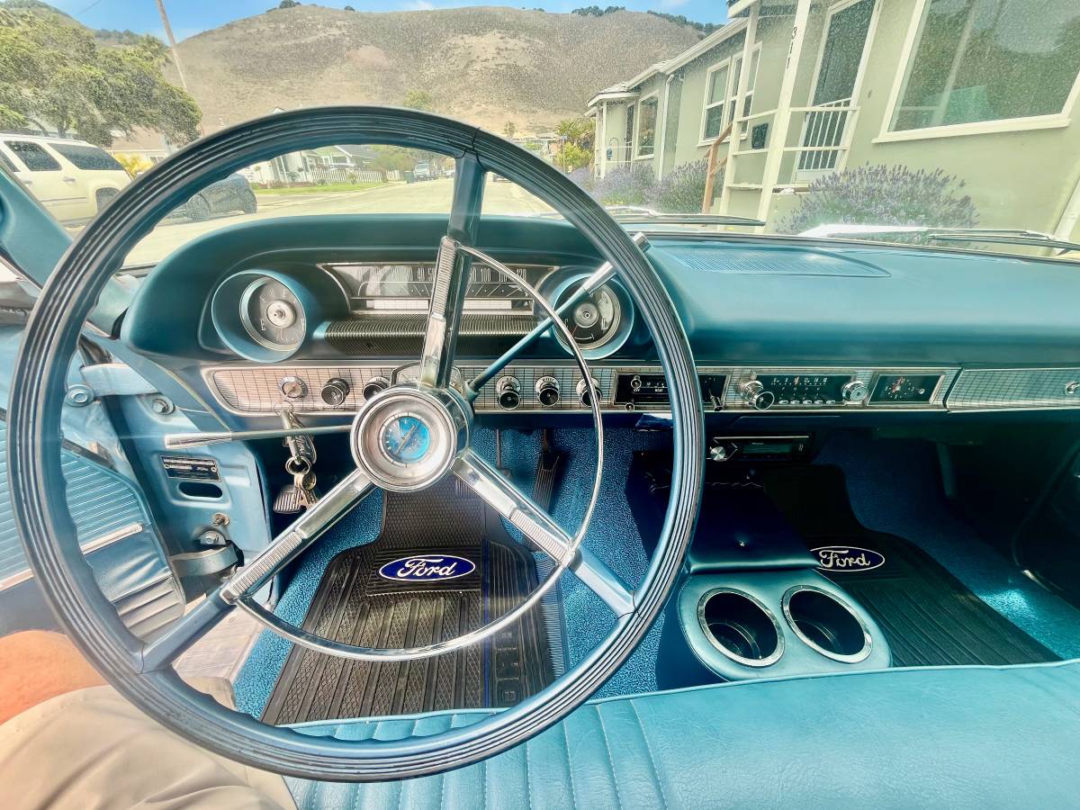 Ford-galaxie-500-1963-blue-9