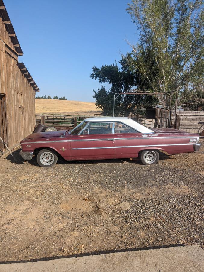 Ford-galaxie-500-1963-red-10