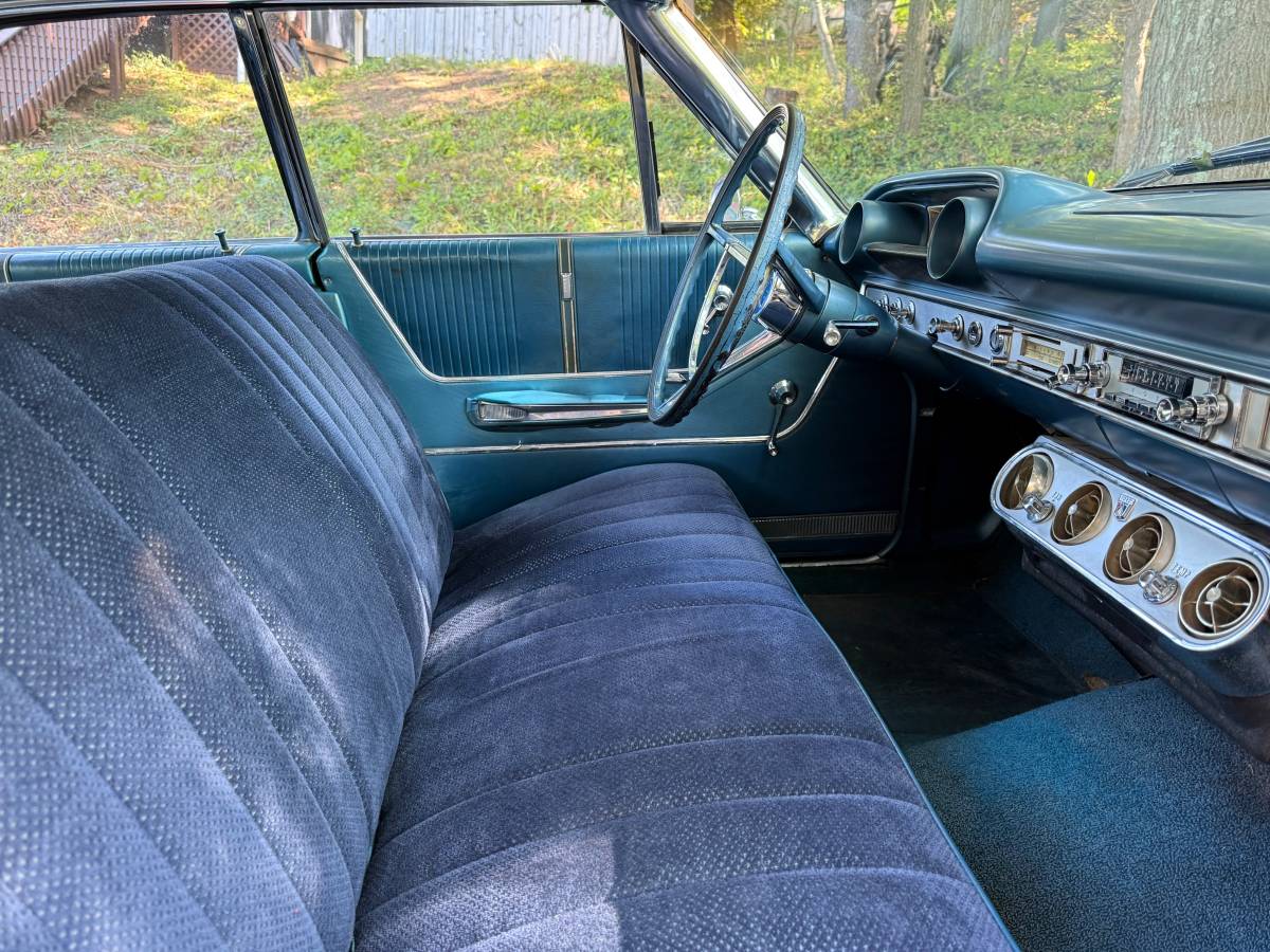Ford-galaxie-500-1964-white-10