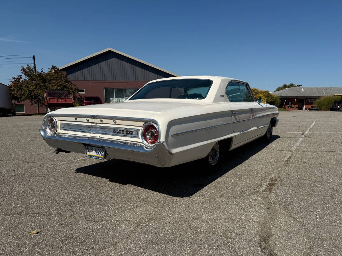 Ford-galaxie-500-1964-white-13