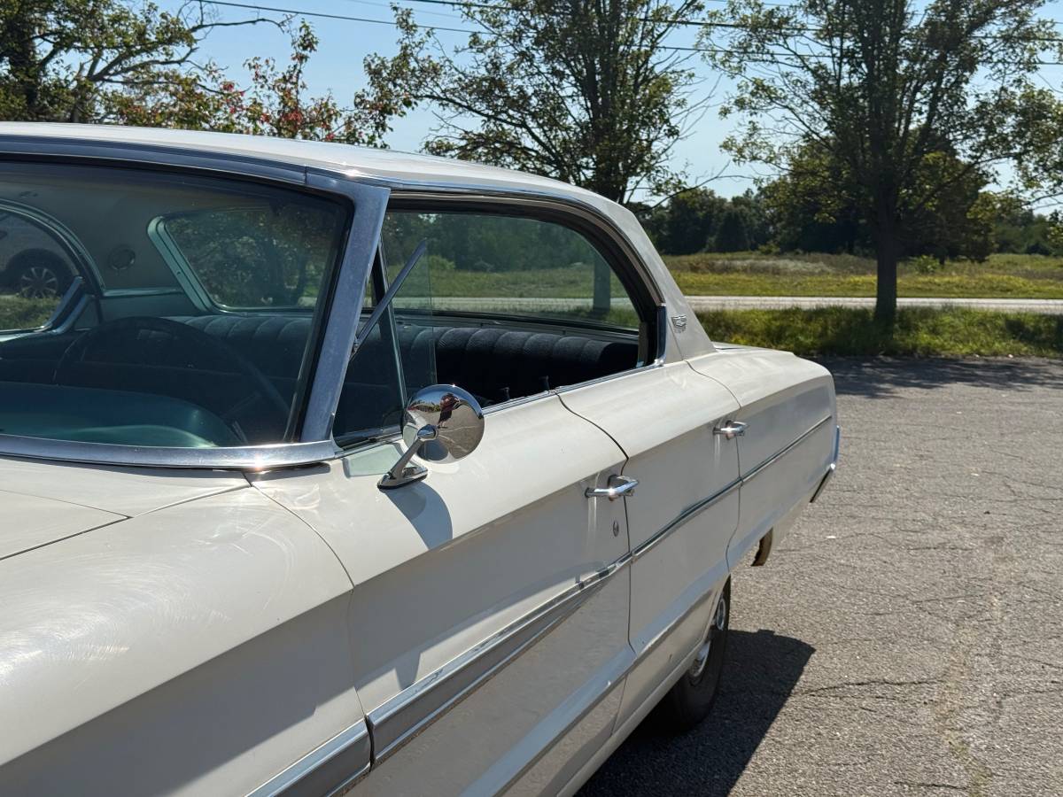 Ford-galaxie-500-1964-white-8