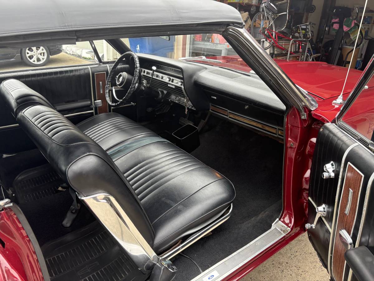 Ford-galaxie-500-1967-13