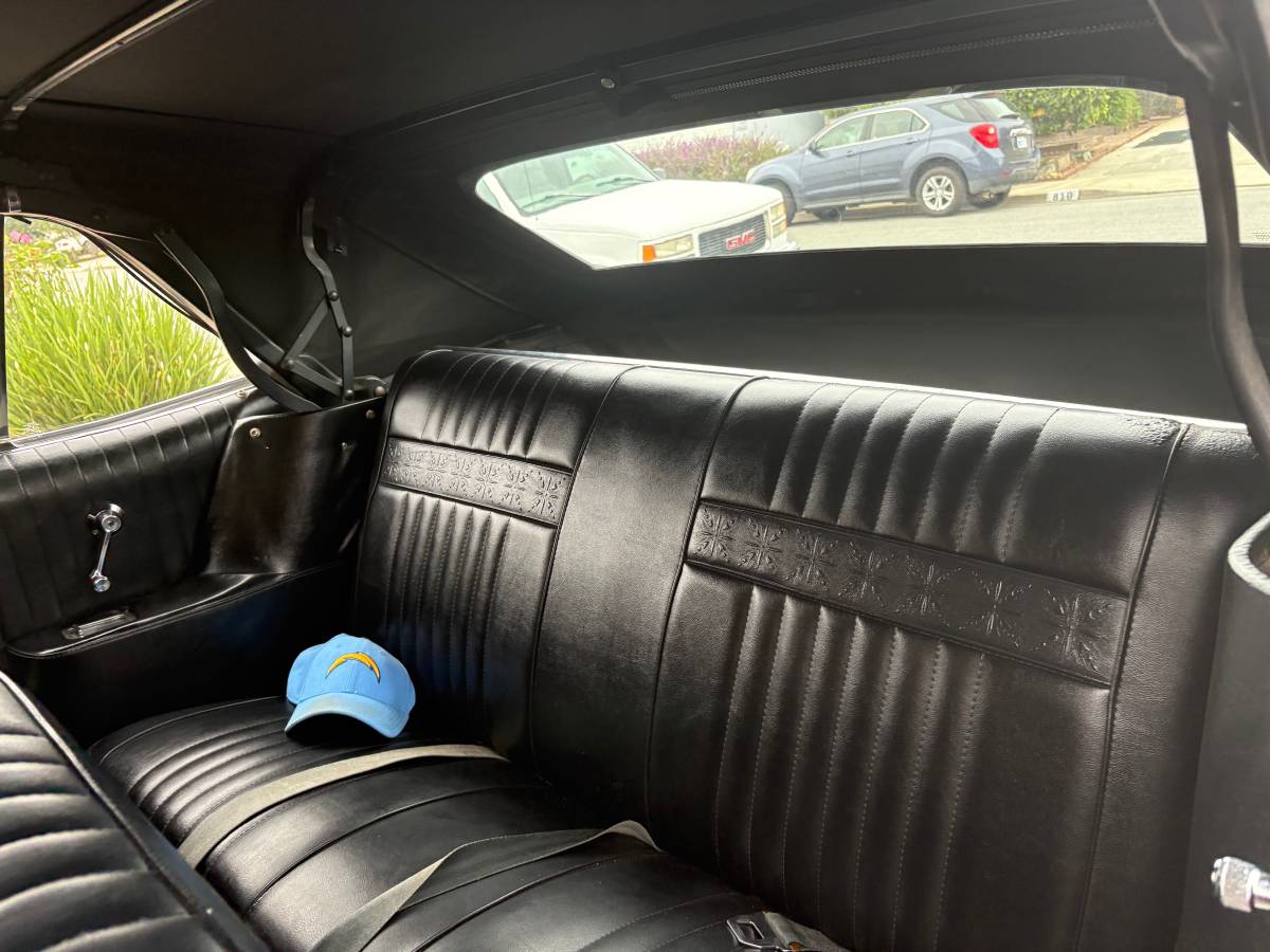Ford-galaxie-500-1967-4