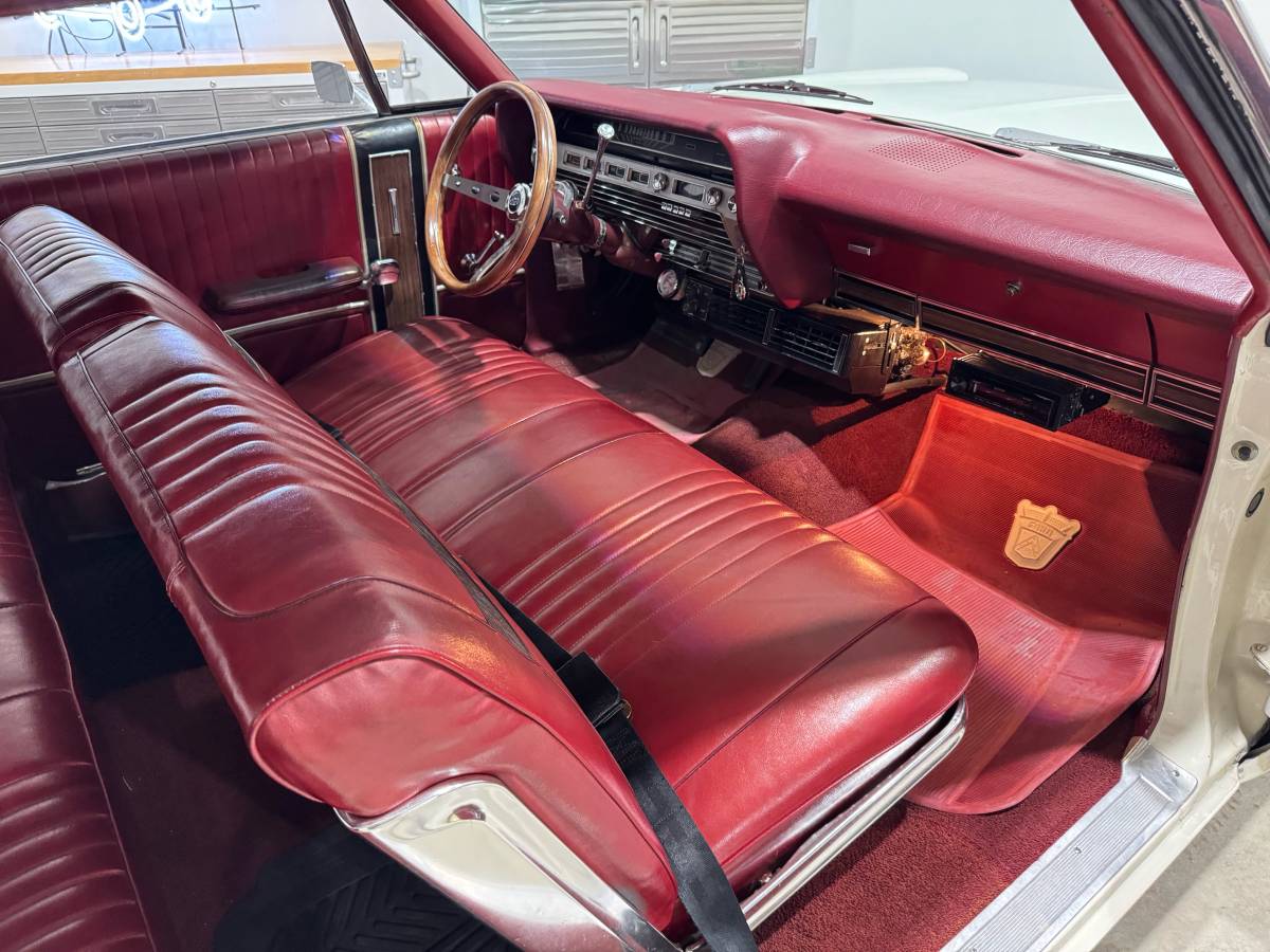 Ford-galaxie-500-1967-red-13