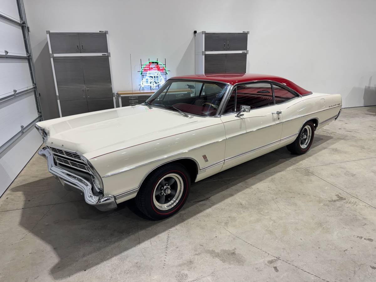 Ford-galaxie-500-1967-red-14