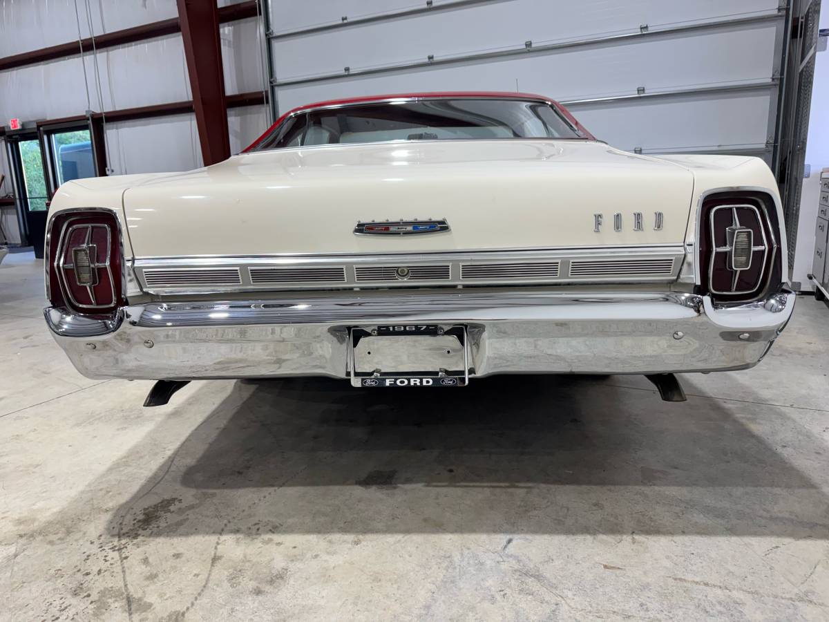 Ford-galaxie-500-1967-red-17