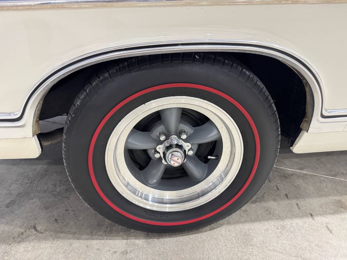 Ford-galaxie-500-1967-red-2