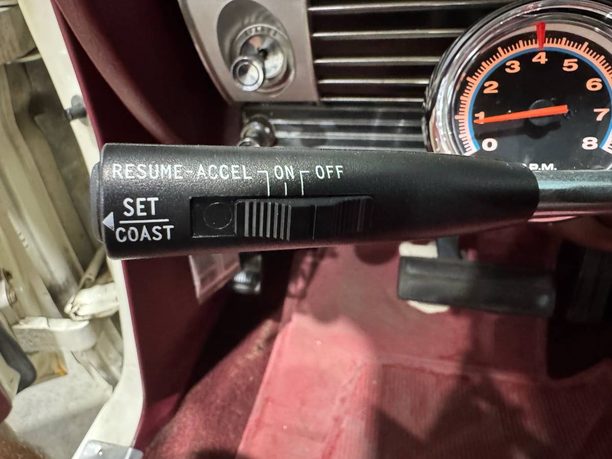 Ford-galaxie-500-1967-red-21