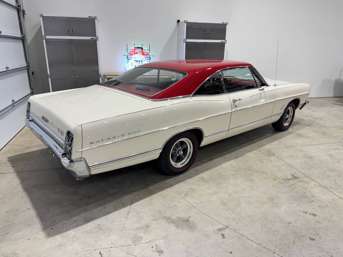 Ford-galaxie-500-1967-red-6