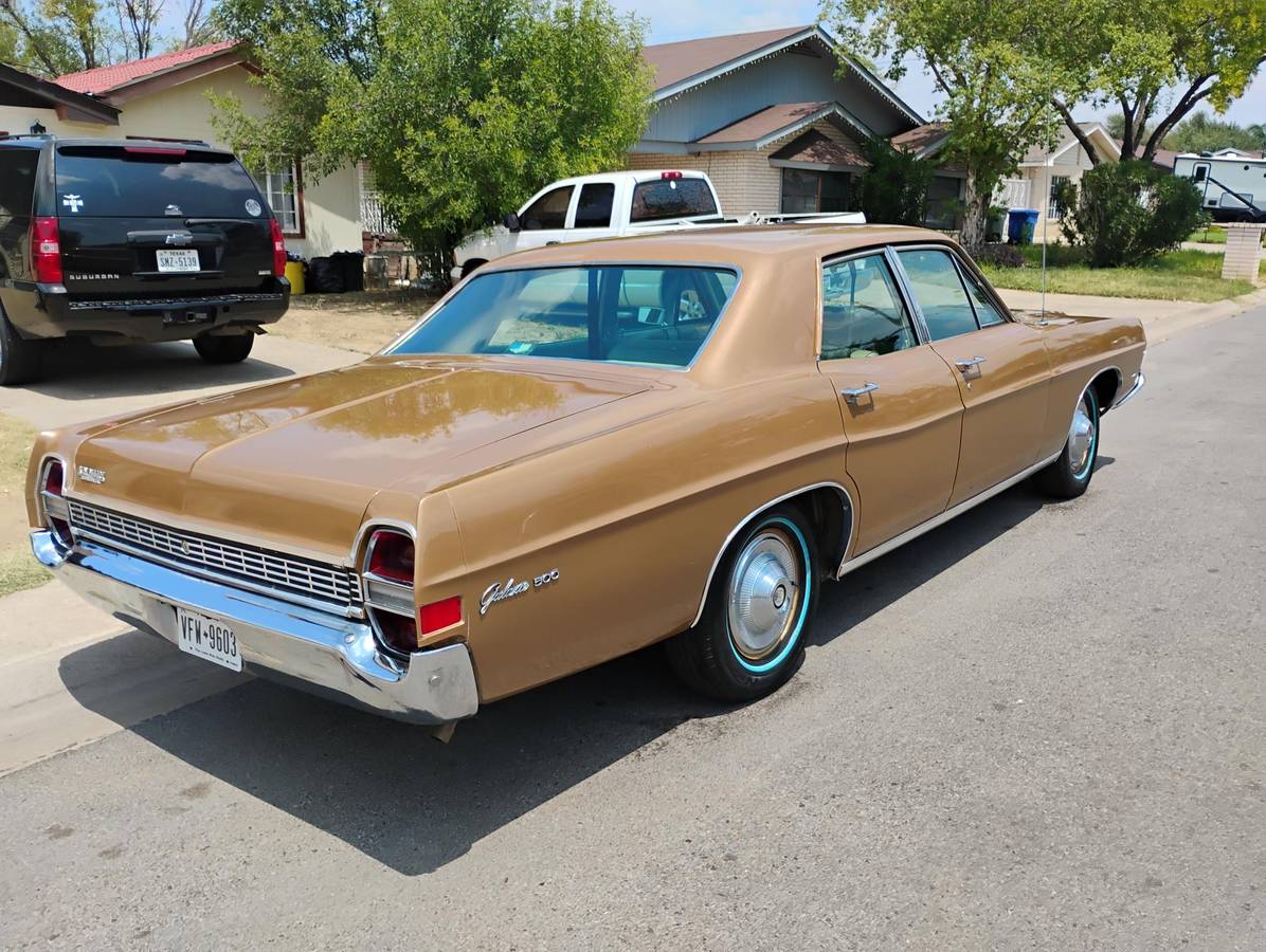 Ford-galaxie-500-1968-5
