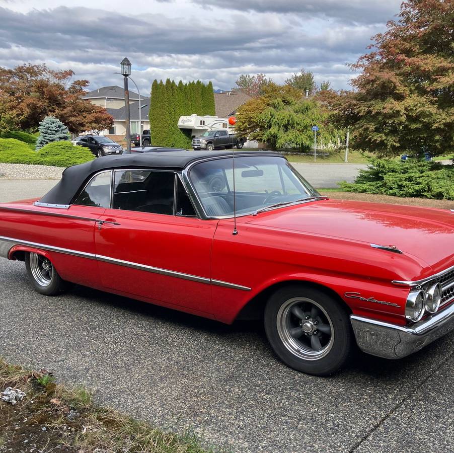 Ford-galaxie-500-convertible-1961-red-12
