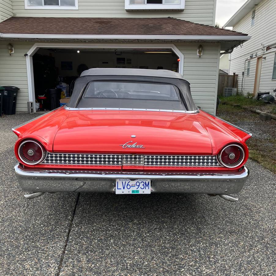 Ford-galaxie-500-convertible-1961-red-13