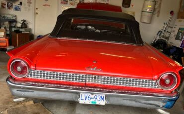 Ford-galaxie-500-convertible-1961-red-3