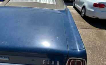 Ford-galaxie-500-convertible-1967-blue-12
