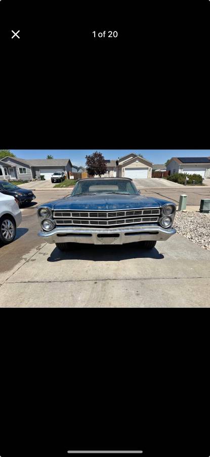Ford-galaxie-500-convertible-1967-blue-5