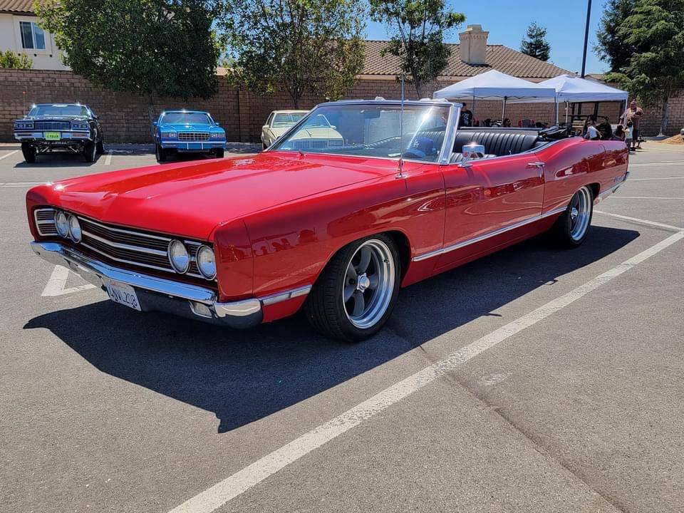 Ford-galaxie-500-convertible-1969-6