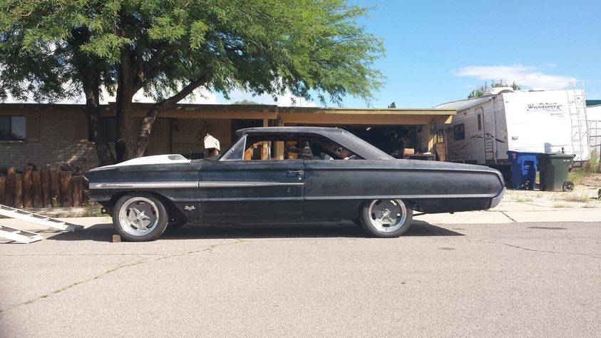 Ford-galaxie-500-xl-1964-black-2