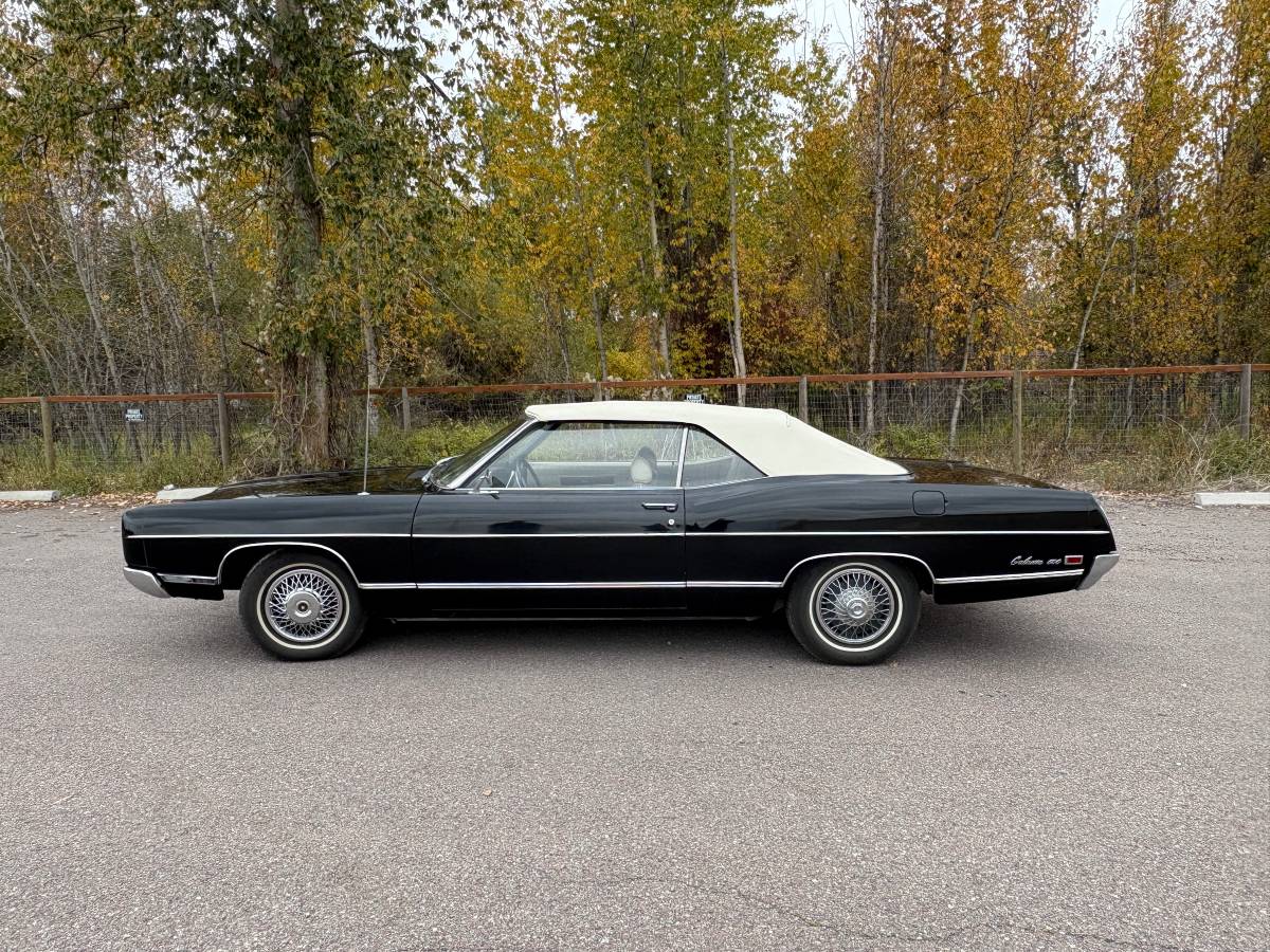 Ford-galaxie-convertible-1969-black-15