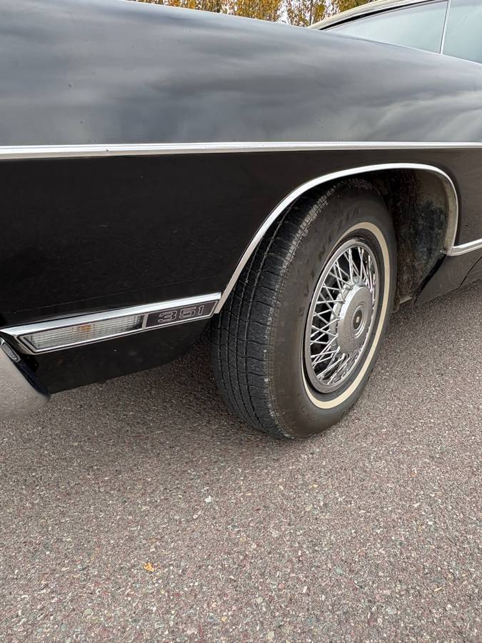 Ford-galaxie-convertible-1969-black-21