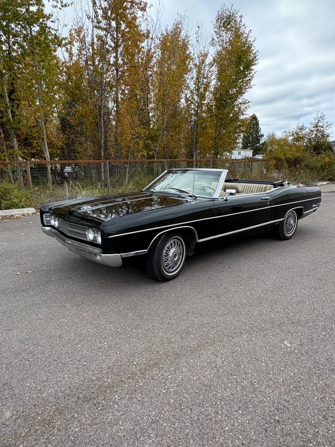 Ford-galaxie-convertible-1969-black-4