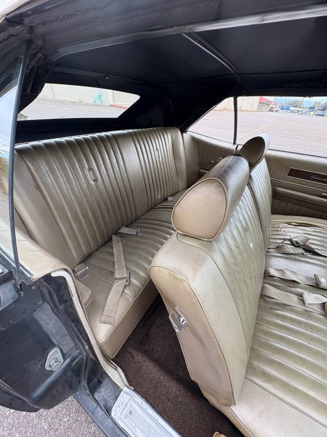 Ford-galaxie-convertible-1969-black-8