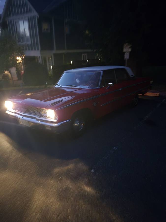Ford-galaxy-500-1963-red-23