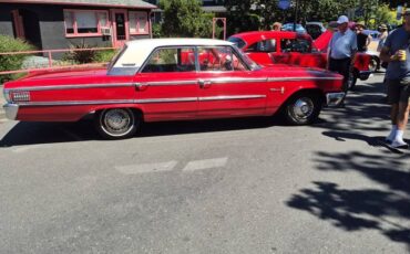 Ford-galaxy-500-1963-red-5
